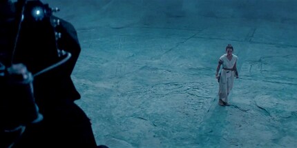 Ist das etwa der Imperator, der da auf Rey herab blickt?