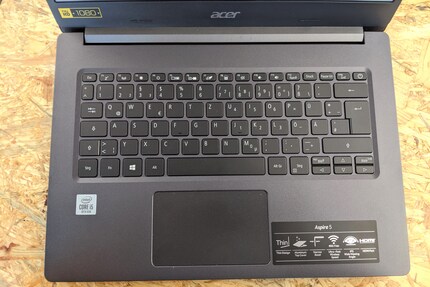 Kein Zahlenfeld, aber dafür angenehm große Tasten.