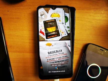 The'Ambient Display with images from your gallery as background