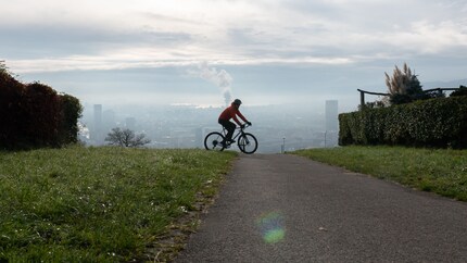 Where there is a city, there is also a (way) out.
