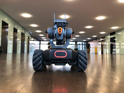 L'oggetto del desiderio: il RoboMaster S1 di Dji.