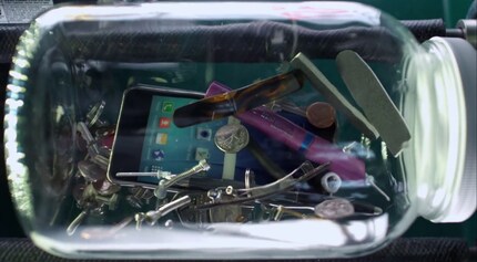 Corning macht hier den Tumble Test.