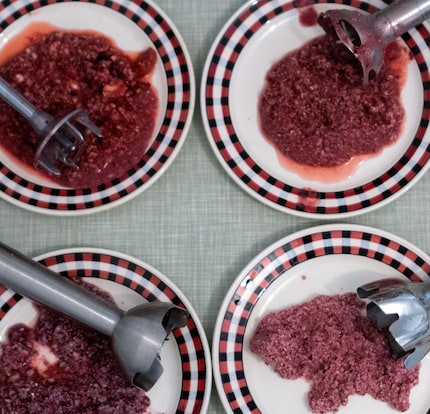 Links oben das Original, links unten der Durchschnittliche, rechts oben der Modulare und rechts unten der Millenium Falcon