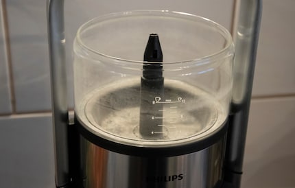 If you have hard water, clear limescale deposits will be visible very quickly. This photo was taken after just four brewing processes.