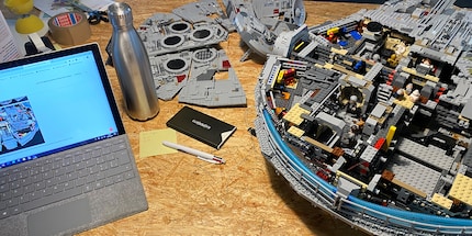 Was nach einer Elektroreparatur ausschaut, ist in Wahrheit mein LEGO-LED-Projekt.