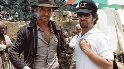 Harrison Ford und Steven Spielberg am Set von «Indiana Jones and the Temple of Doom» (1984)