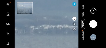 The small picture at the top left helps you find your way around the frame