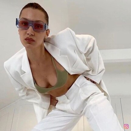 The Jacquemus summer campaign is called «Jacquemus at Home». Image: @jacquemus