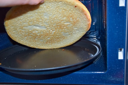 The base was also baked evenly thanks to the plate.