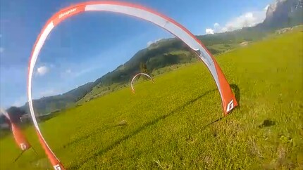 Gleich fliege ich durch mein erstes Gate.