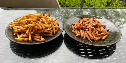 Ecco le patatine perfette patatine fritte fatte in casa.