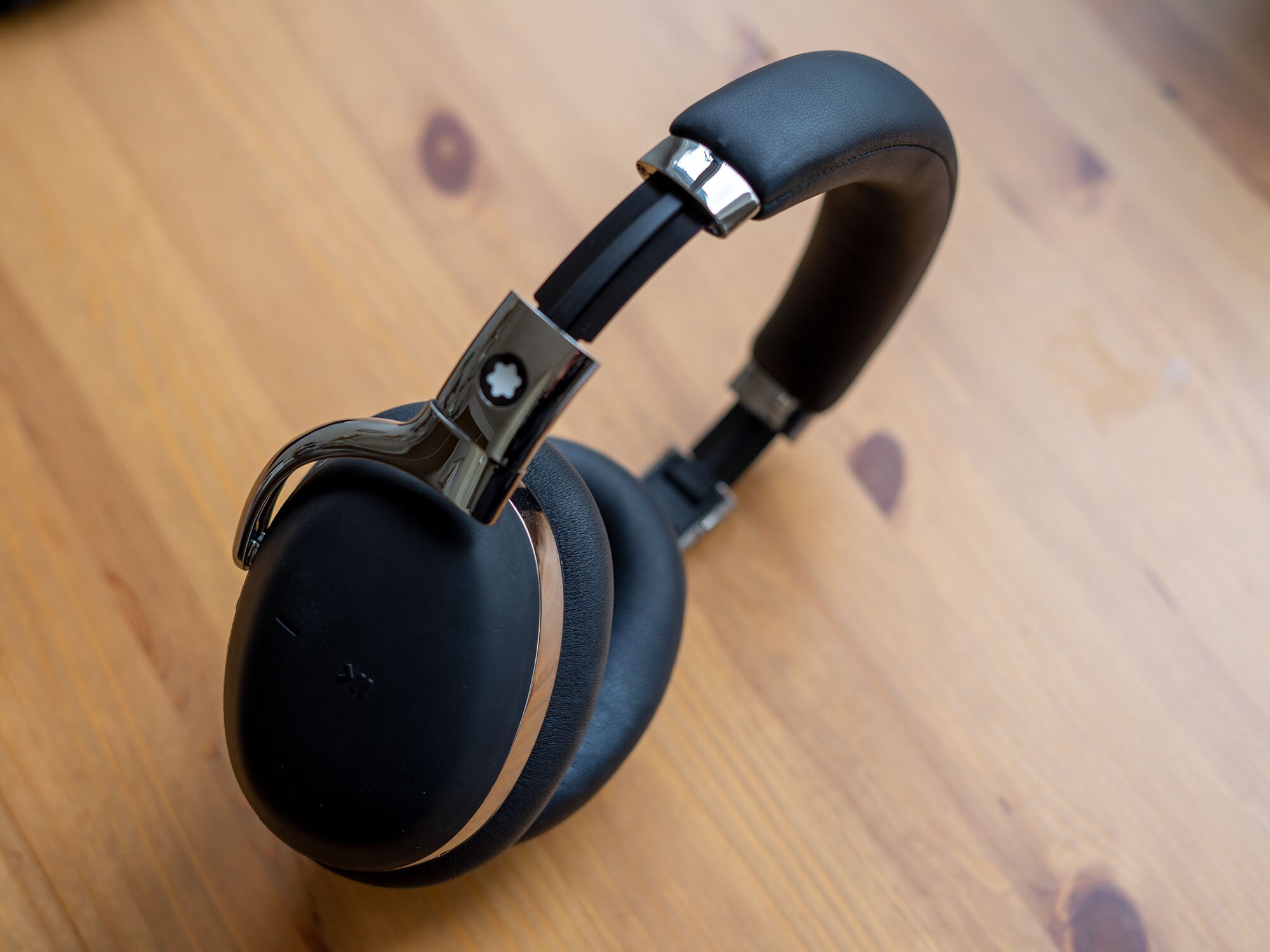 Montblanc MB 01: testing the rich person's headset - Galaxus