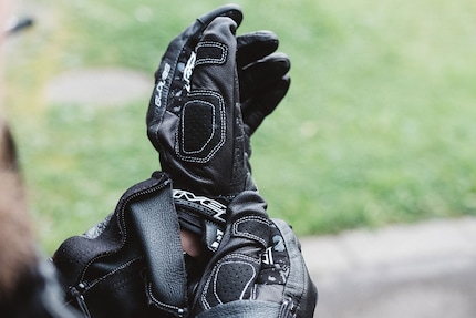 Le velcro est beaucoup trop petit