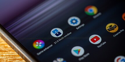 Keep your fancy features away from me, they aren't useful.