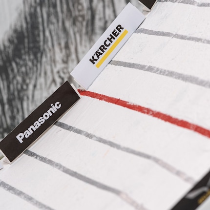 The red line represents the K-point on the landing hill.