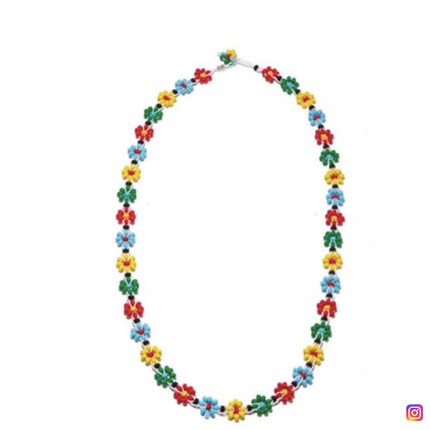 The «Floral-Beaded» necklace by Bottega Veneta. Image: @bottegaveneta