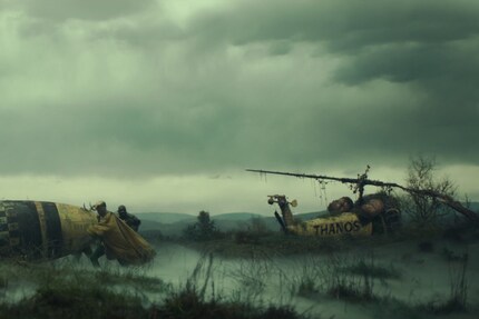 Le bon vieil hélicoptère Thanos, ...