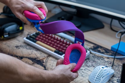 Le G435 est résistant : vous pouvez entre autres le tordre dans tous les sens sans crainte.