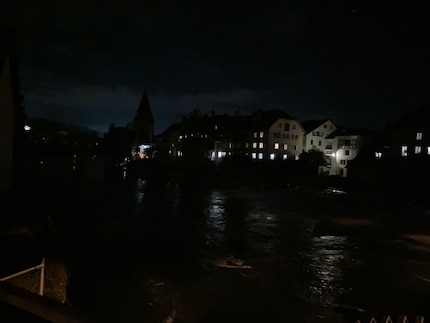 2nd generation iPhone SE, iOS 15