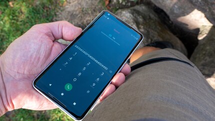... nur mein Smartphone-Display macht sich regelmässig selbständig.