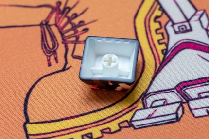 Die Keycaps lassen sich auf allen Cherry-MX-ähnlichen Tastern platzieren.