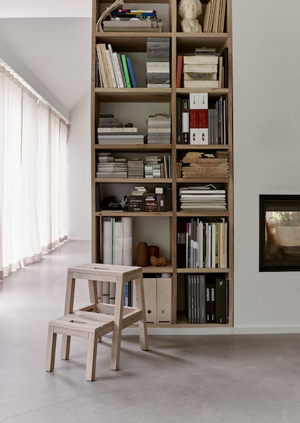 Dimensioni:38 x 34,5 x 27,5 cm | Materiale: rovere | Immagine: Skagerak 