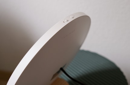 As well as different brightness levels, this mood-lifter lamp offers three colour temperatures.