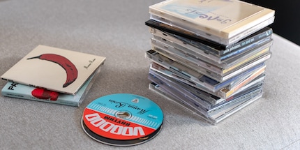 Scegliere consapevolmente un album e ascoltarlo.