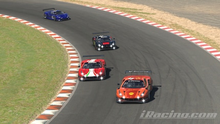 Renommierte Marken wie BMW, Mercedes, Audi oder Ferrari sind in iRacing mit an Bord. Auch das ist in der Rennspiel-Welt nicht ungewöhnlich, jedoch hilft es drastisch, den eigenen Realitätsanspruch zu untermauern.