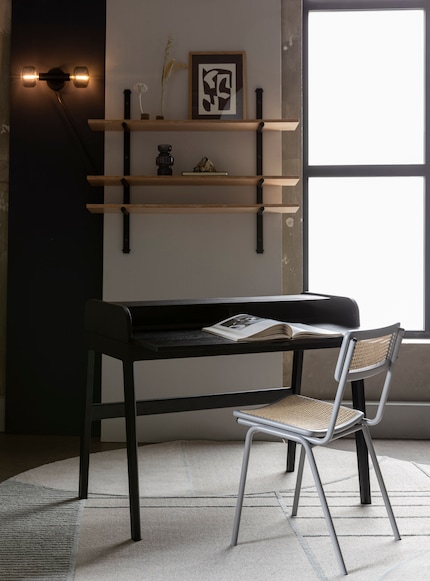 Dimensions: 110 × 77 × 85 cm | Material: oak, MDF | Image: Zuiver