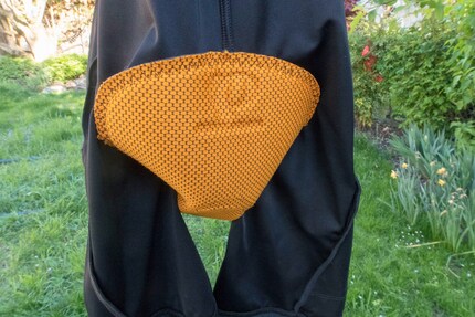 A remplacé la peau de bœuf sur le pantalon : peau de chamois respirante.