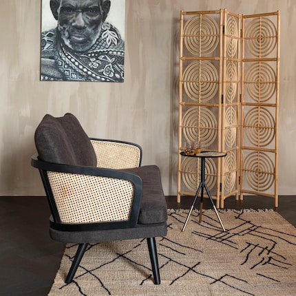 Dimensions : 151 x 76 x 91 cm | Matériaux : rotin, hêtre, métal | Photo : Innovation Living