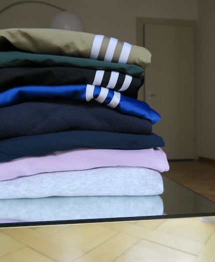 Meine stetig wachsende Trainerhosen-Sammlung.