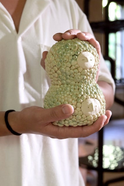 Die Formen gleichen Gesichtszügen.