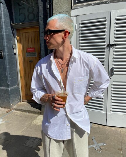 ... rispetto all'influencer Josef Michael