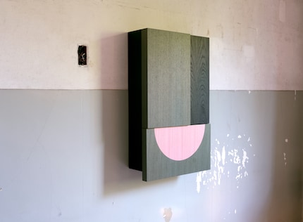 «Bar Cabinet» by Zaven is a mirrored cabinet.