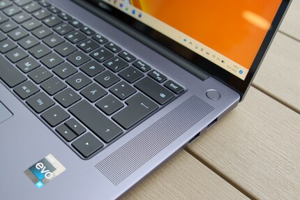 One of two MateBook 16s speakers