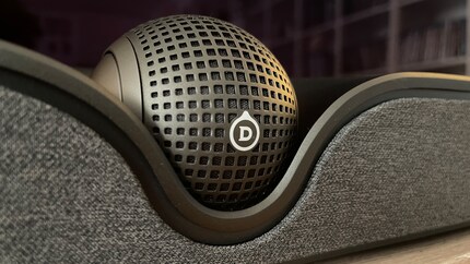 La sphère de la Devialet Dione me fait penser à un détonateur thermique de « Star Wars » 