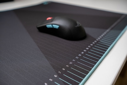 Das Lineal des Hone Ace Aim Lab Edition soll dir dabei helfen, deine Zielfertigkeiten zu verbessern.