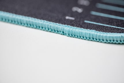 Nörgeln auf hohem Niveau: An ein paar Stellen ist die Naht nicht perfekt.