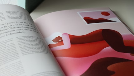 In «Cosa amiamo - le donne* parlano di sesso» le cose sono colorate.