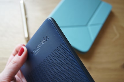 The Clara 2E has two colours.