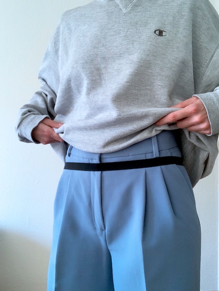 Put on the elastic belt ...