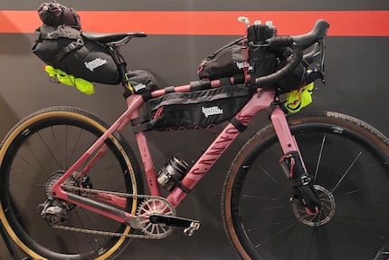 Le bikepacking est à la mode.