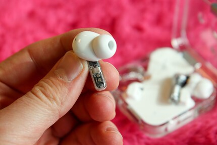 The Nothing Ear (2)s are in my ears longer than they’re in my hands.