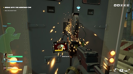 Bei Überfällen mit Geldtransportern musst du in einem Minispiel eine elektrische Säge bedienen, um Türen zu knacken. Das Abwägen zwischen Risiko und Ertrag macht Spass.