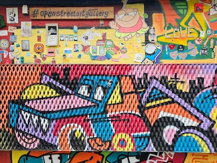 Gute Farbwiedergabe und hohe Detailgenauigkeit.