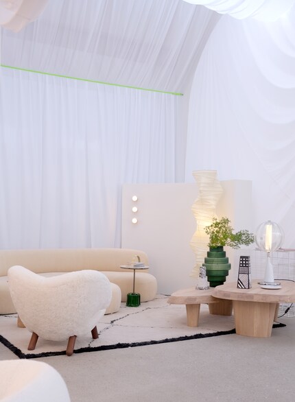 They ensure  furniture is in the spotlight.