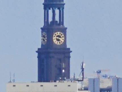 70x Zoom.