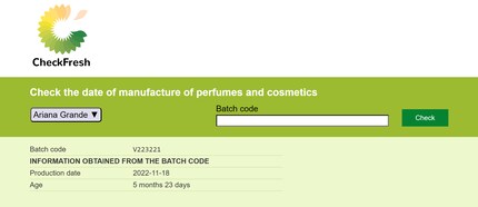 My bottle of Ariana Grande’s popular Cloud scent is 5 months and 23 days old (at the time this article was translated).